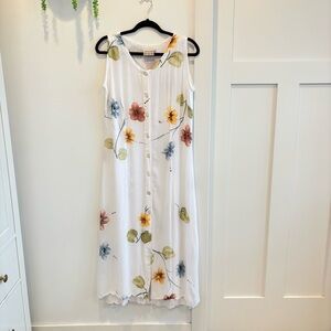 Wind River Trading Company 1990's White Flowy Floral Button Down Dress Size L